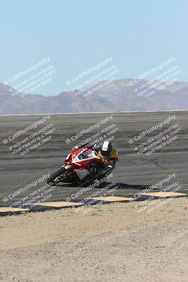 media/Oct-25-2025-Race Pace (Sat) [[47cce5476f]]/Non Verified (1st 20 Minutes of Every Hour)/1-Bowl (10am)/